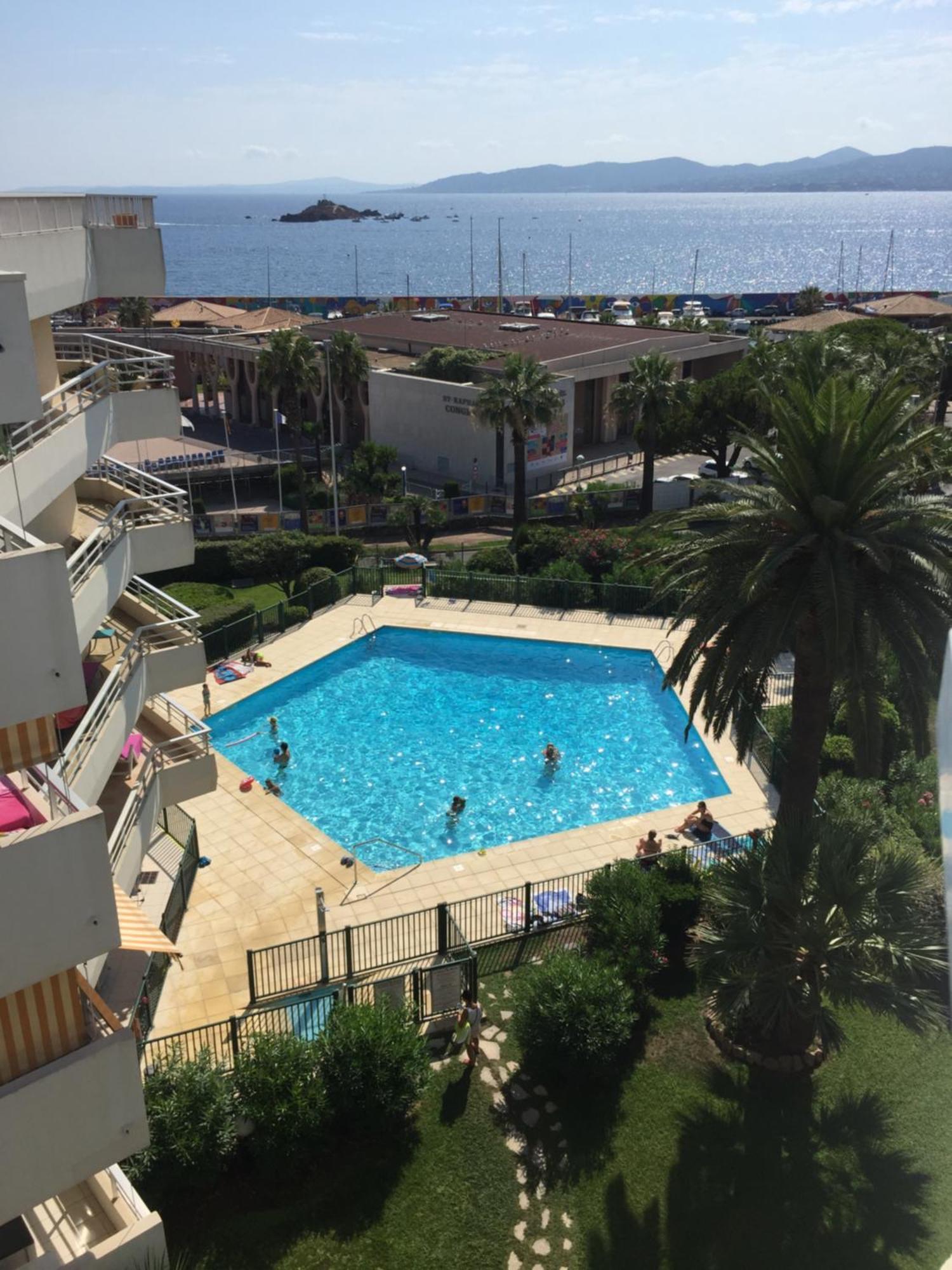 Saint-Raphaël Studio 127, Vue Mer Et Piscine, Port Santa Lucia מראה חיצוני תמונה